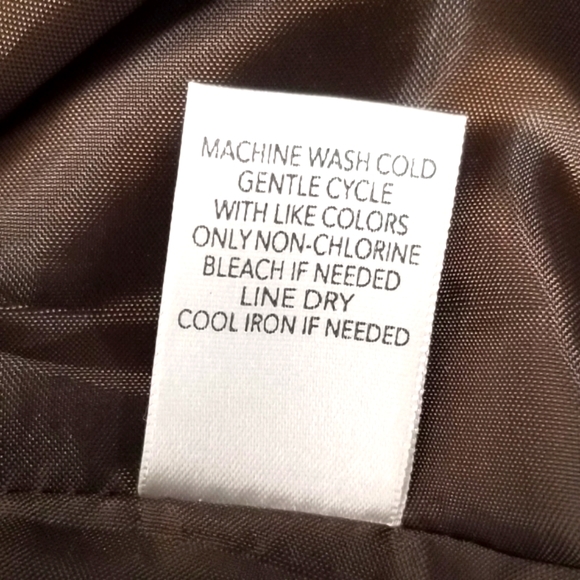 EUC Christopher Banks Vest Size M - Picture 12 of 12